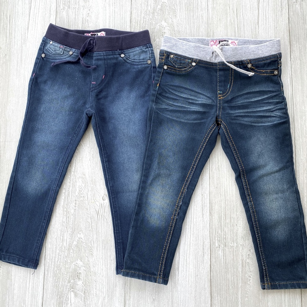 2 pairs of jeggings with elastic waistband
